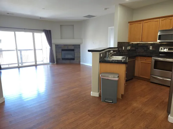 7445 S Alkire St APT 203, Littleton, CO 80127