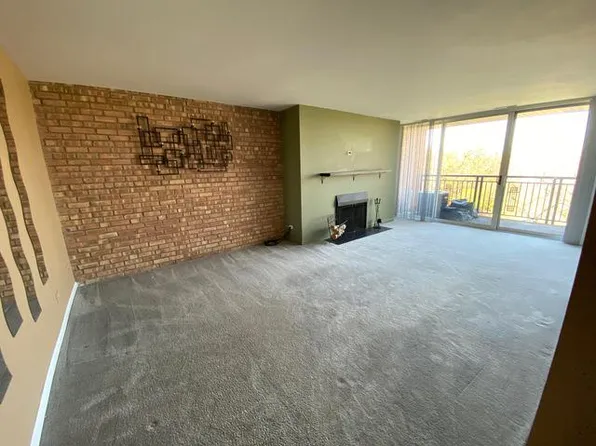 6000 Oakwood Dr APT 6D, Lisle, IL 60532