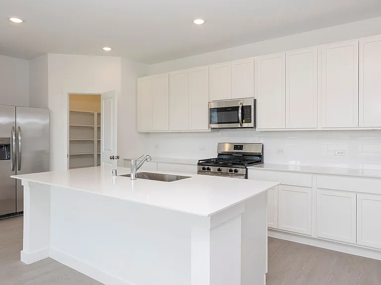 2220 Pommel Ln — Photo 27