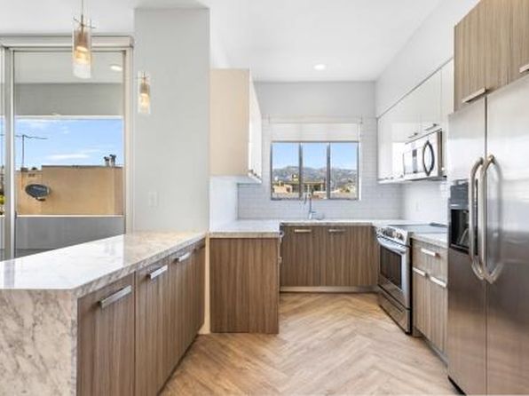 409 N Palm Dr APT 102