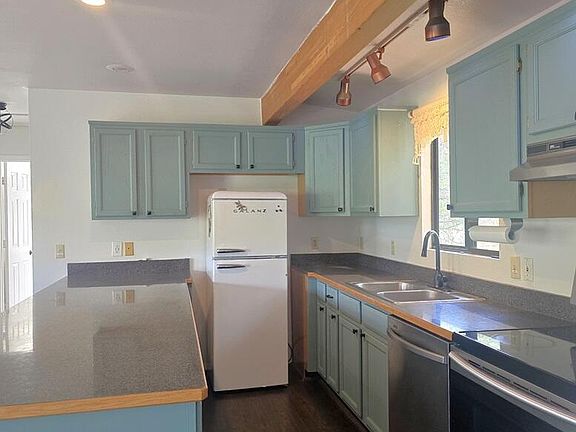 4th image of 8305 W Bonnie Brae Dr