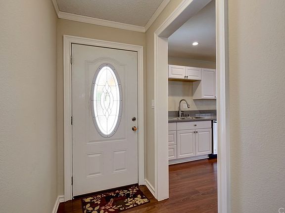 5th image of 6085 Sheridan Way
