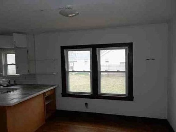 Formal Dining
