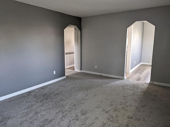 5th image of 3505 Bapaume Ave