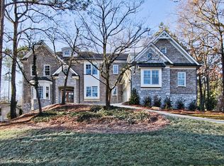 695 E Northway Ln, Sandy Springs, GA 30342