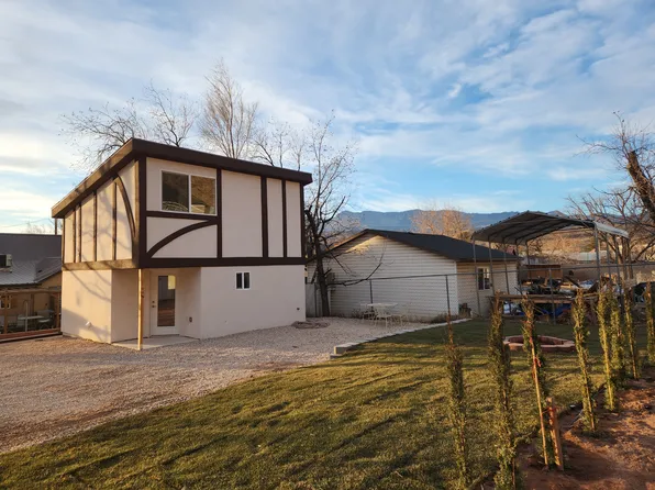132 N Toquer Blvd #B, Toquerville, UT 84774