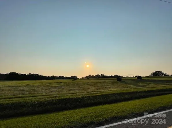 0 Travis Rd, Conover, NC 28613