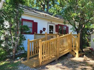 24940 Monroe St, Kansasville, WI 53139