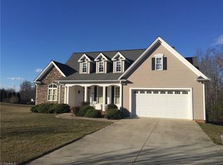 157 Hartgrove Rd, King, NC 27021