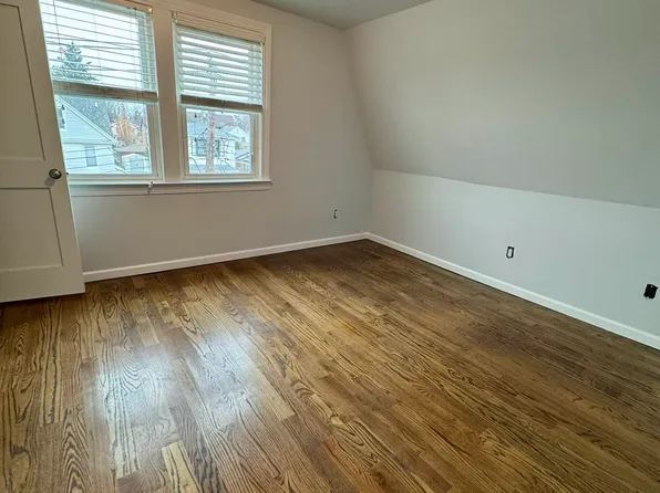 148-12 12th Avenue image 3 of 9