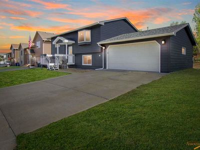1017 Sycamore St, Rapid City, SD, 57701