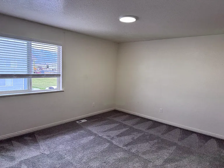 2505 W 450 N #2 — Photo 13