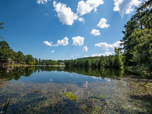 Loch Laurin Ln, Rockingham, NC 28379