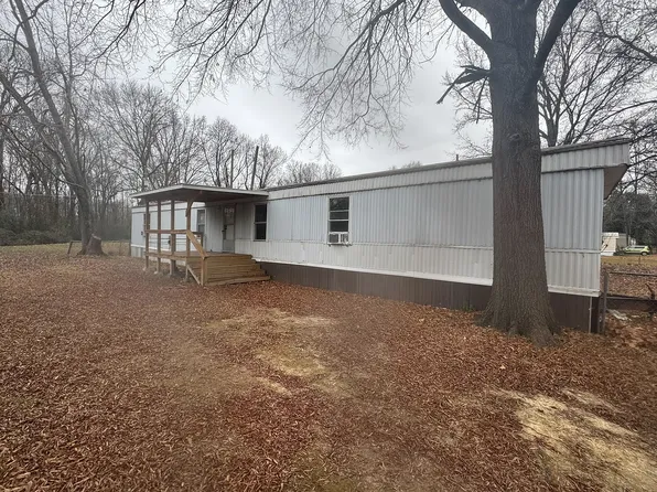 1418 Stamps St, Jacksonville, AR 72076