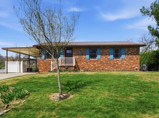 392 Minga Rd, Kingsport, TN 37663