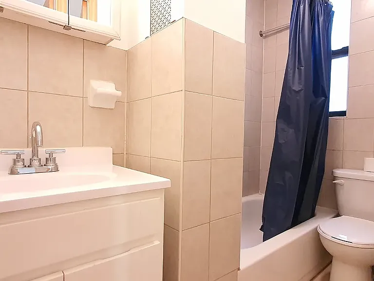 224 Metropolitan Ave #7 — Photo 8