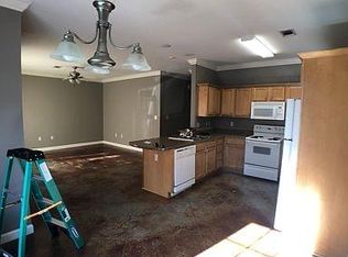 635 S Mitchell St, Conway, AR 72034