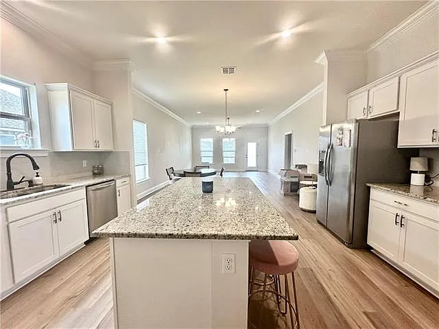 39574 Fly Creek Rd — Photo 4