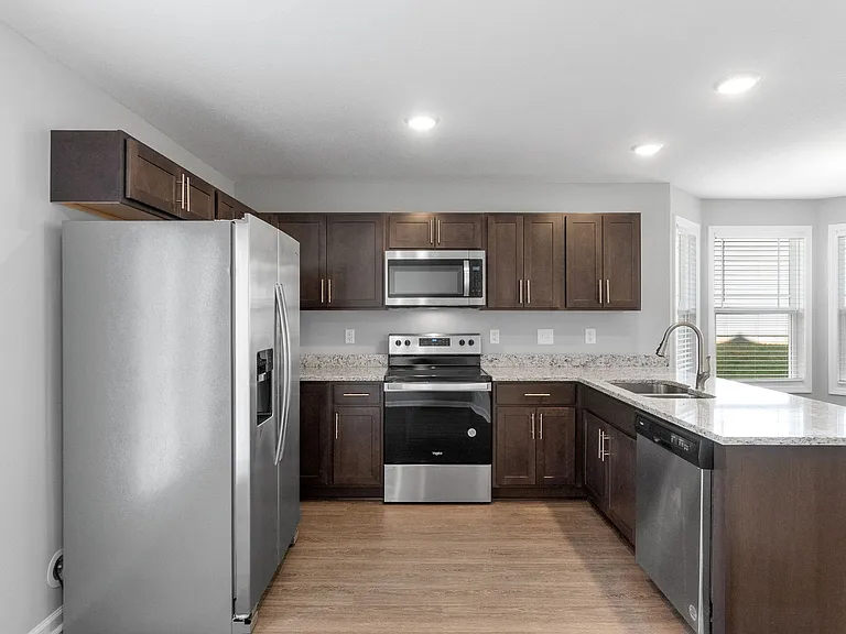 Woodland Valley Ln — Photo 8