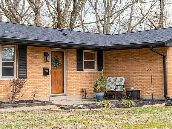 2nd image of 4102 Ridgetop Dr