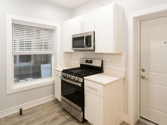 4th image of 6045 N Winthrop Ave APT 1