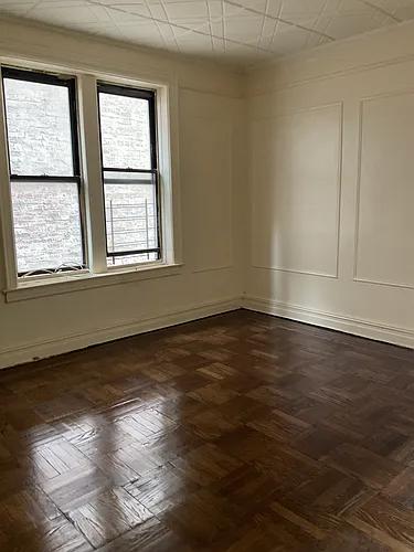 2309 65th St Photo 1