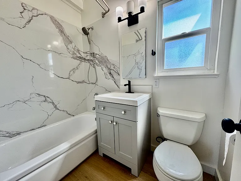 6500 Donal Ave — Photo 23