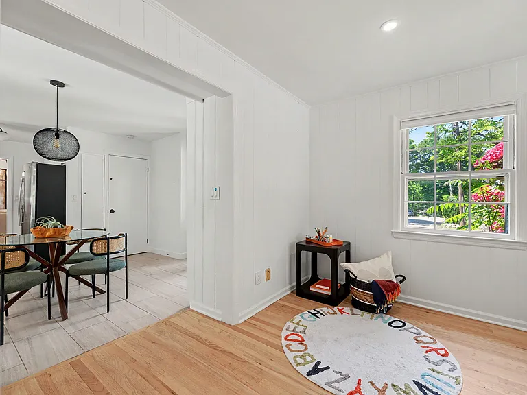 75 Vincent Ave — Photo 19