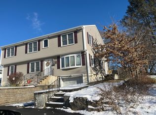 12 Superior Rd, Worcester, MA 01604