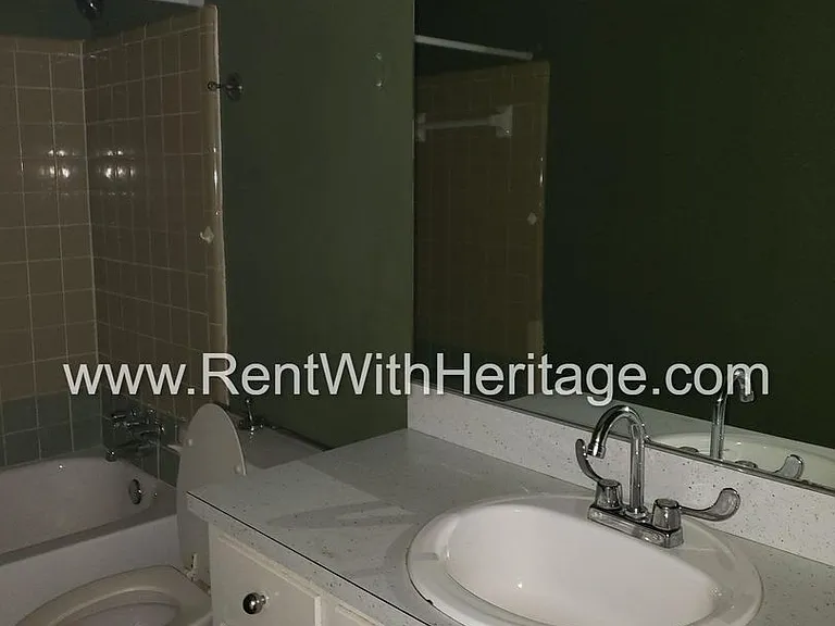 4204 Rocky Face Dr — Photo 30