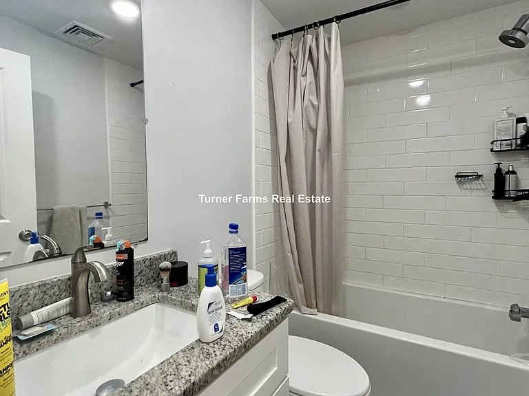 65 Burrell St #3A — Photo 26