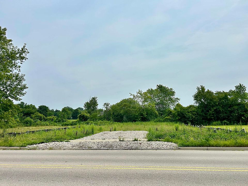 1st image of 963 Belle Plaine Ave
