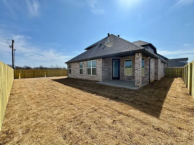 1700 Jensen Ave — Photo 35