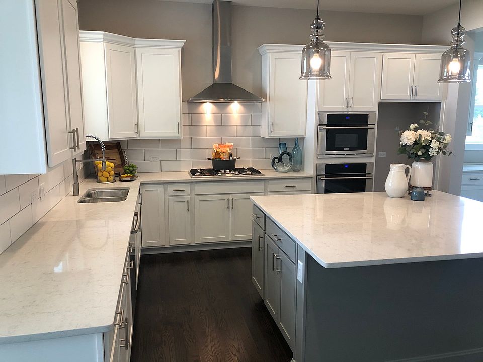 2nd image of 1085 Ironwood Ct