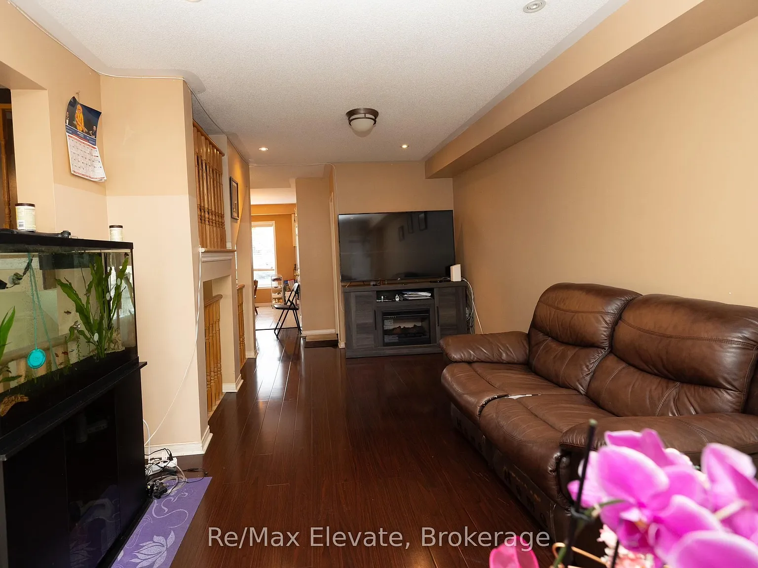 3 bed, $3,000 — Photo 3
