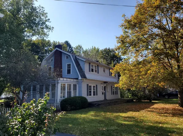 917 W Church St, Elmira, NY 14905
