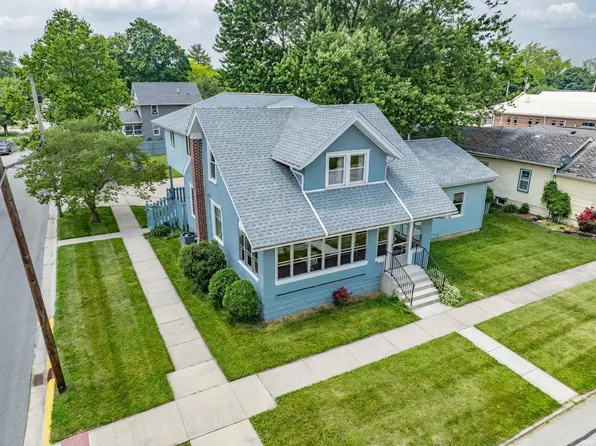 1209 S Jackson St, Auburn, IN 46706