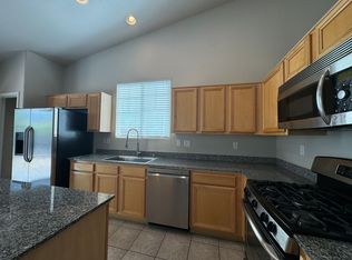 8922 Mahon Dr, Reno, NV 89506