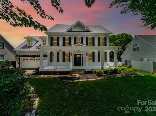 104 Onslow Ct, Mooresville, NC 28117