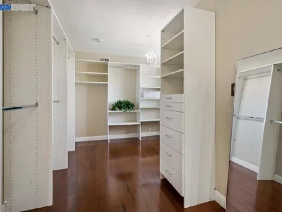 1st image of 4563 Gatetree Cir