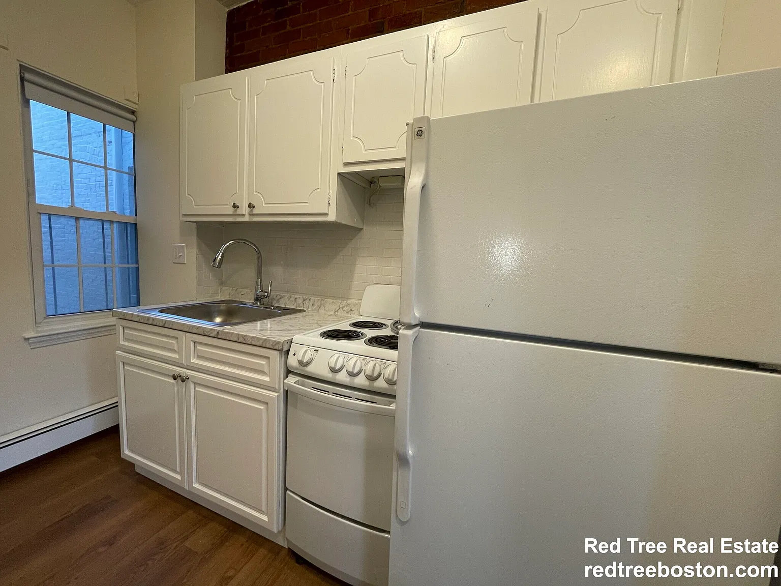 1 bed, $2,300 — Photo 2