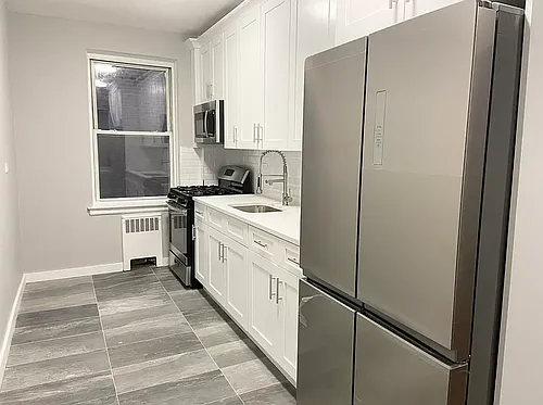 4499 Henry Hudson Pkwy W #5E Photo 1