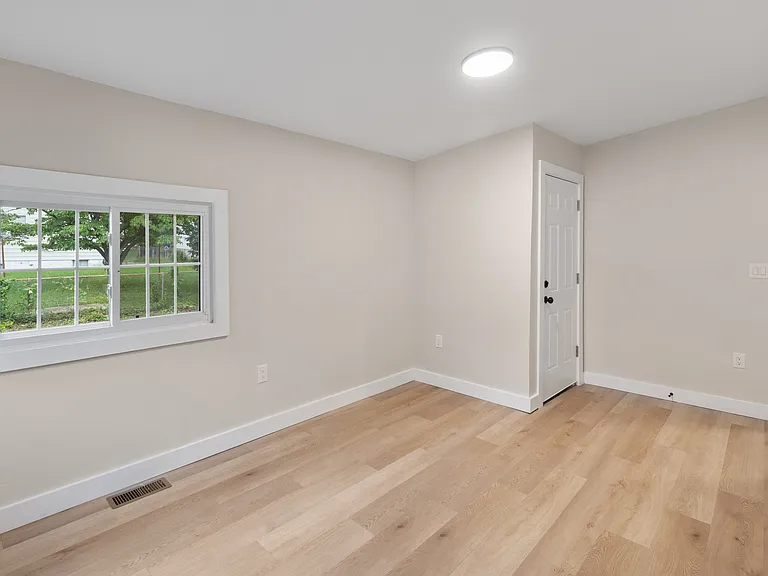 1638 Lexington Ave — Photo 18