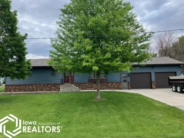 642 4th St, Meservey, IA 50457