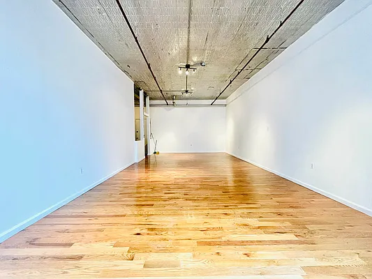 Rented by Real Street Inc | media 13