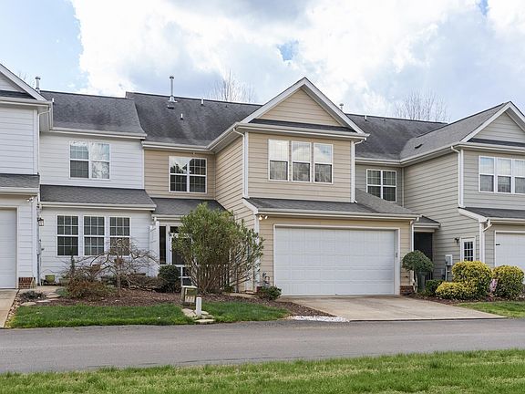 3rd image of 616 Democracy St