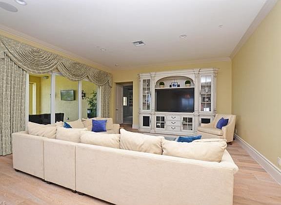5th image of 11000 Via Tuscany Ln APT 301