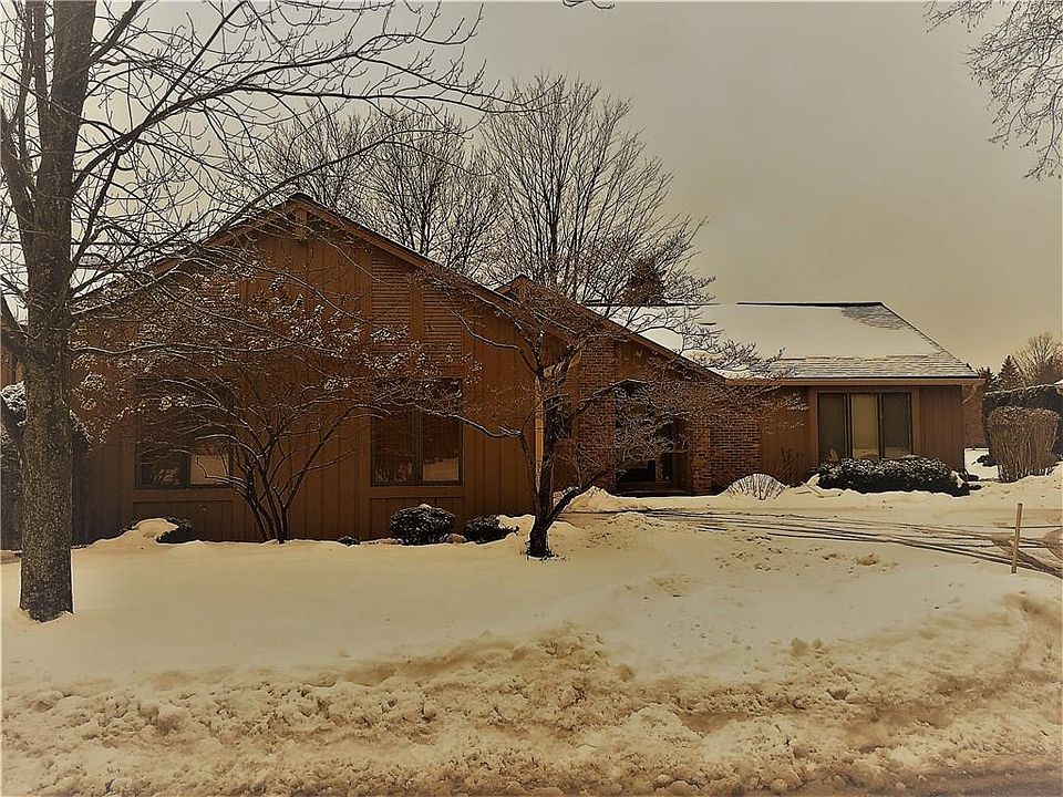 1st image of 25 Shadow Pines Dr