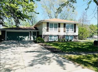 6015 Rutledge Ct, Merrillville, IN 46410