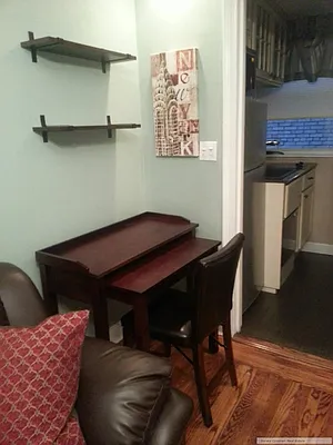 Rented by Steven Corcoran Real Estate | media 37